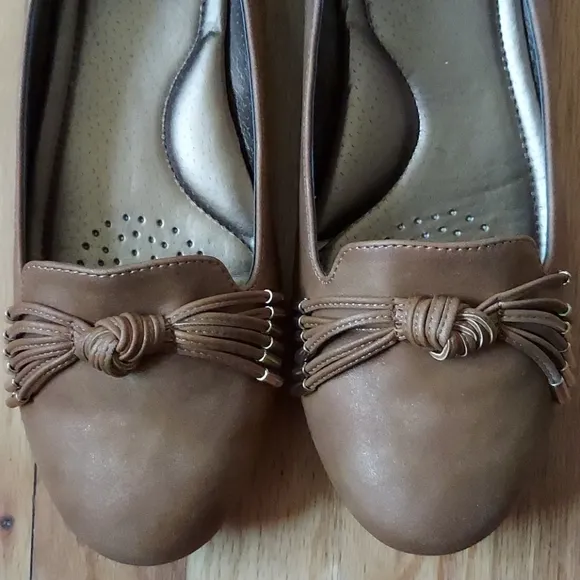 Comfortview Brown Tassell Bow Loafers Size 11WW