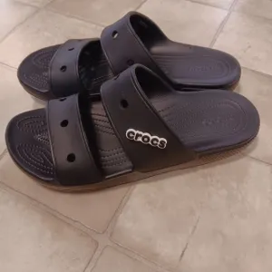 Crocs black slip on sandals Mens 12
