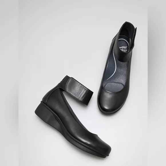 Dansko Lulu Leather Ankle Strap Shoes