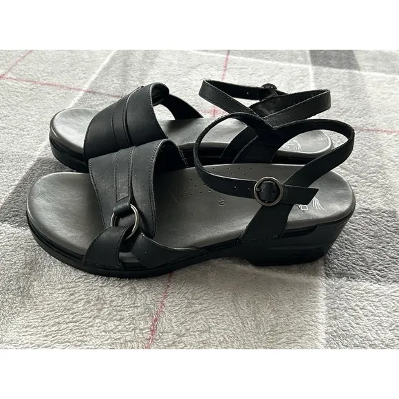 DANSKO Melina Ankle Strap Black Leather Open-toe Sandals Women's EU 40. Support