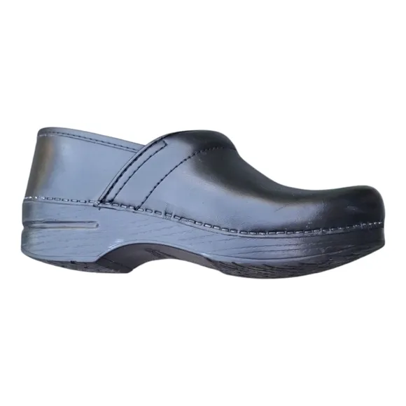 Dansko Professional Black Women's Clogs Shoes Size 39
