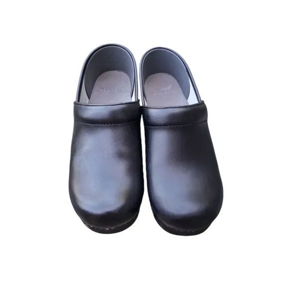 Dansko Professional Black Women's Clogs Shoes Size 39