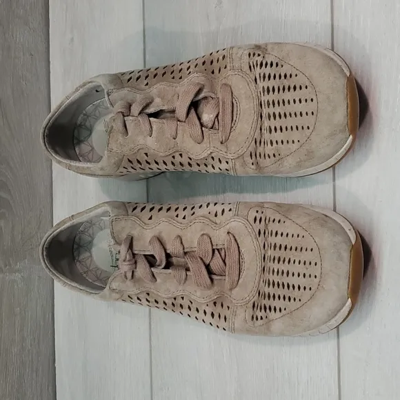 Dansko Women Charlie Suede Lace Up Low Top Comfort Sneakers shoes sz 39/8.5-9