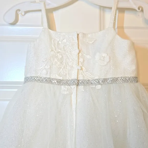 David's Bridal Sparkle Organza Flower Girl Dress w/Applique Solid Ivory Size 3