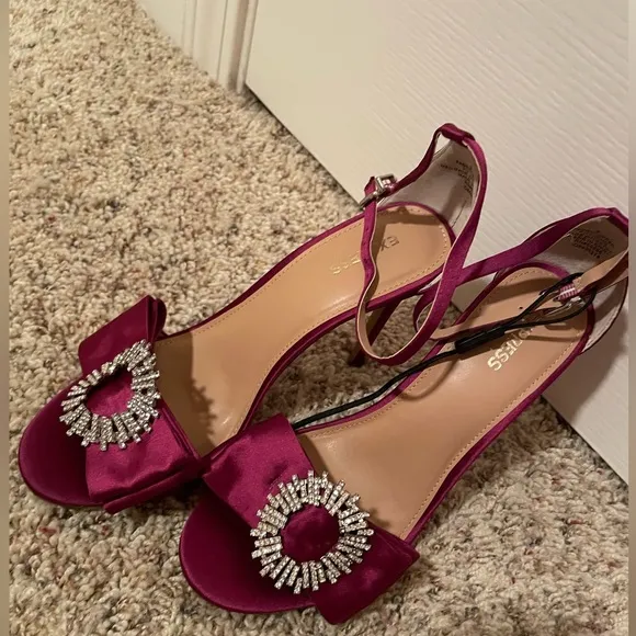 Dazzling sexy Rhinestone Embellished Bow High Heeled shoes