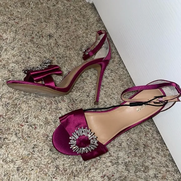Dazzling sexy Rhinestone Embellished Bow High Heeled shoes