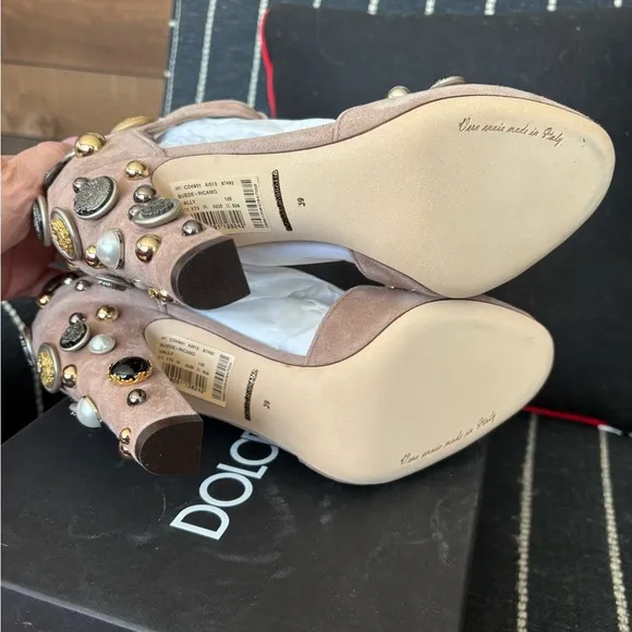 Dolce and Gabana suede button T strap