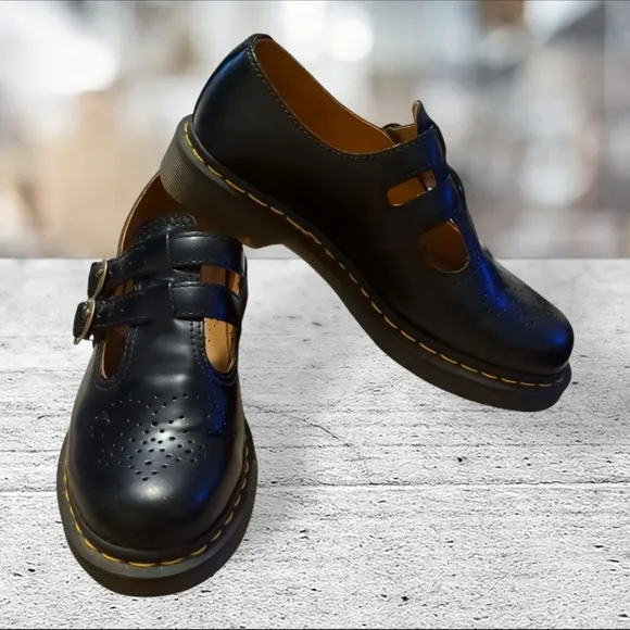 Dr Martens 8065 Mary Janes T Strap 2 Buckles Size 9L