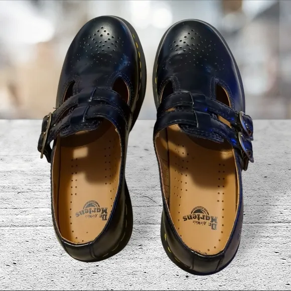 Dr Martens 8065 Mary Janes T Strap 2 Buckles Size 9L