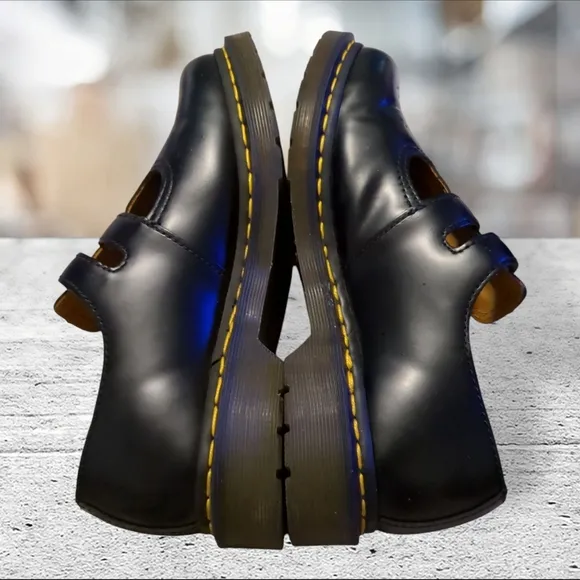 Dr Martens 8065 Mary Janes T Strap 2 Buckles Size 9L