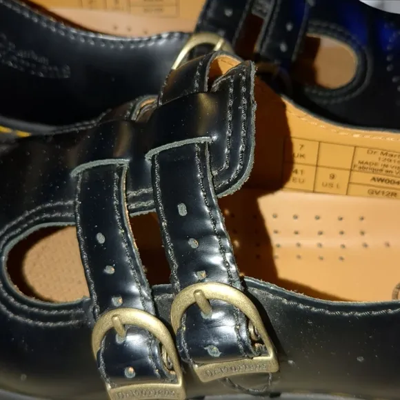 Dr Martens 8065 Mary Janes T Strap 2 Buckles Size 9L