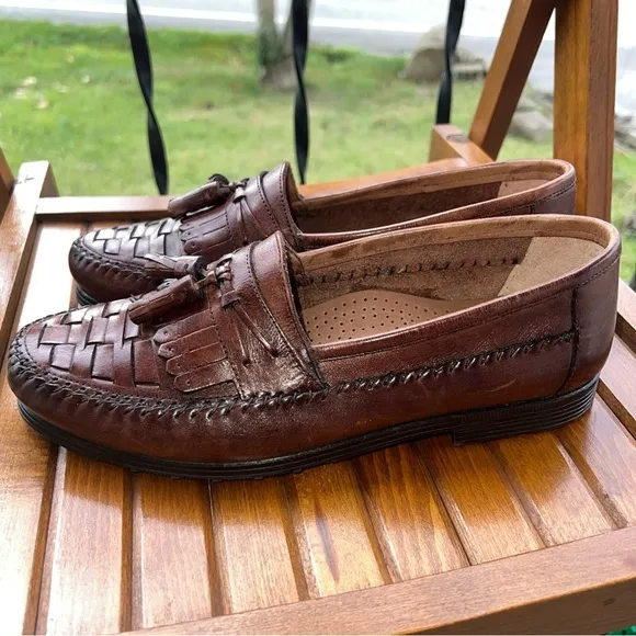 EARTH DALE BROWN LEATHER TASSELED LOAFERS SLIP ONS SHOES MOCS US MENS SZ 8.5D