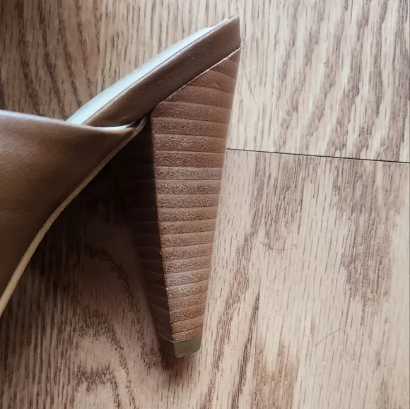 EUC ABLE Brown Cognac Leather Mules, Size 9