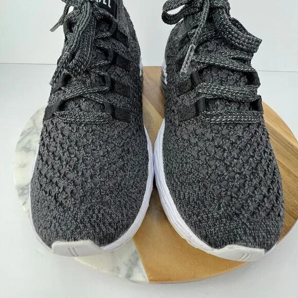EUC Nobull Graphite Knit Runner Women's Running Shoes Deep Grey Size 9