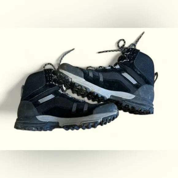 EUC Under Armour Post Canyon Mid Waterproof Hiking Boots, Black, Women's