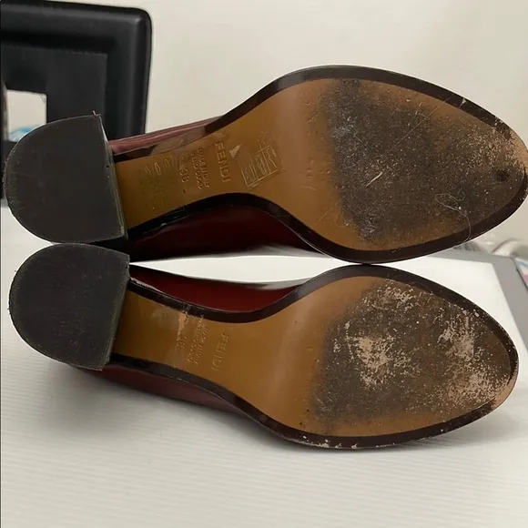 FENDI BROWN LEATHER BLOCK HEEL LOAFER PUMPS MADE IN ITALY WOMENS SIZE 38