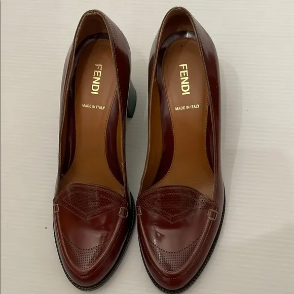 FENDI BROWN LEATHER BLOCK HEEL LOAFER PUMPS MADE IN ITALY WOMENS SIZE 38
