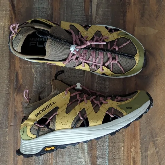 FINAL SALE 🆕🌿MERRELL HIKING SHOES🌿