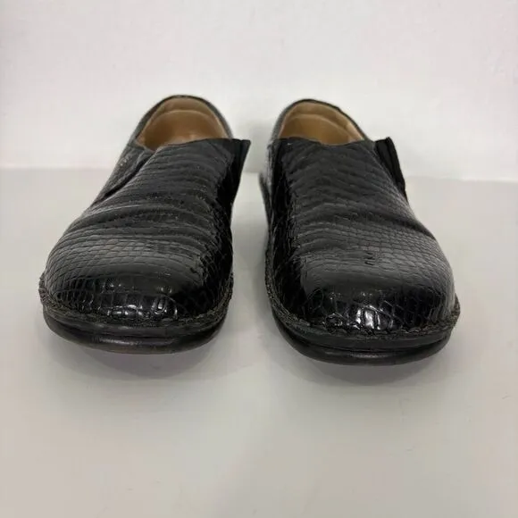 Finn Comfort Black Alligator Slip On Shoes Size US 8