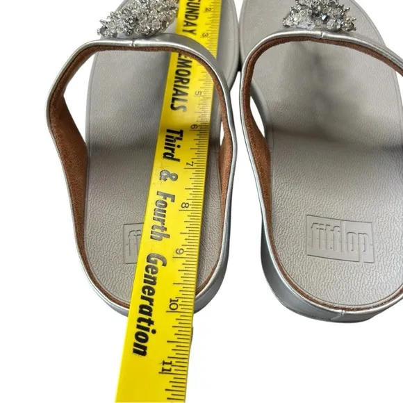 FitFlop Galaxy Thong Sandal Womens Shoe Size 8 Jeweled Metallic Silver Comfort