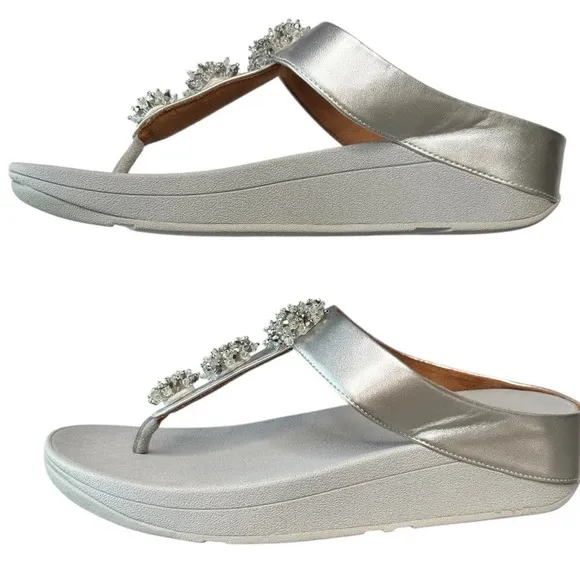 FitFlop Galaxy Thong Sandal Womens Shoe Size 8 Jeweled Metallic Silver Comfort