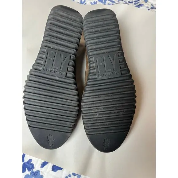 FLY London | Leather Slip-Ons Luan Cheetah Women's 41