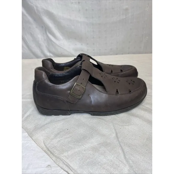 Footprints by Birkenstock T Strap Mary Jane Shoes Brown Leather 39 US 8 Flowers