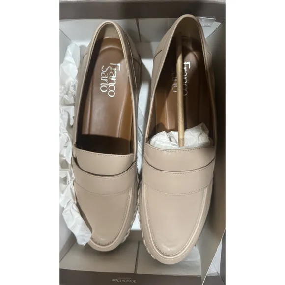 ❤️Franco Sarto Women's Taupe Penny Loafers Size 10M Lugged Sole Casual