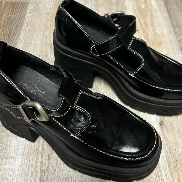 FREE PEOPLE Mayla NEW in BOX Black Patent Mary Jane T Strap Platform Shoes