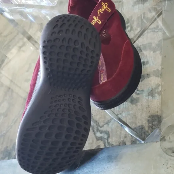 French Boutique NAF NAF Cranberry Suede Shoes