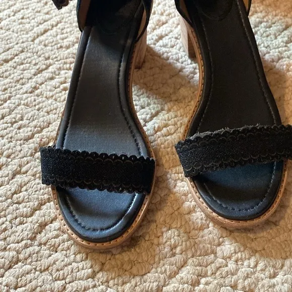 FRYE BLACK BACK ZIP STRAP HEAL sAndles shoes SIZE 8