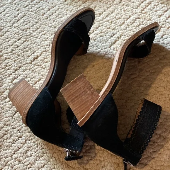 FRYE BLACK BACK ZIP STRAP HEAL sAndles shoes SIZE 8