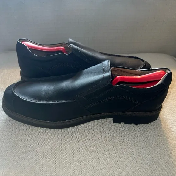 G.H. Bass Mens Black Slip On Darren Comfort Shoes Size 11M Casual Or Career