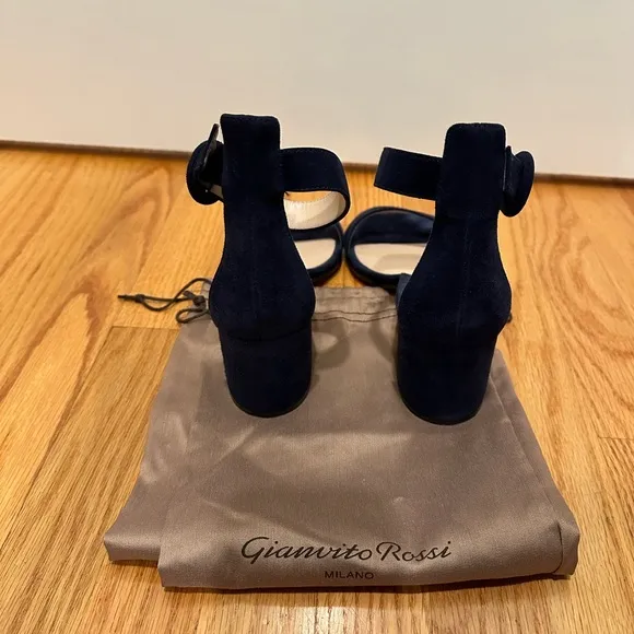 Gianvito Rossi Versila Suede Ankle-Strap Sandals