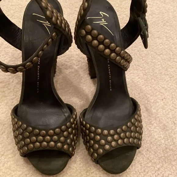 Giuseppe ZANOTTI Military army green ankle strap Gold STUDDED heels shoes