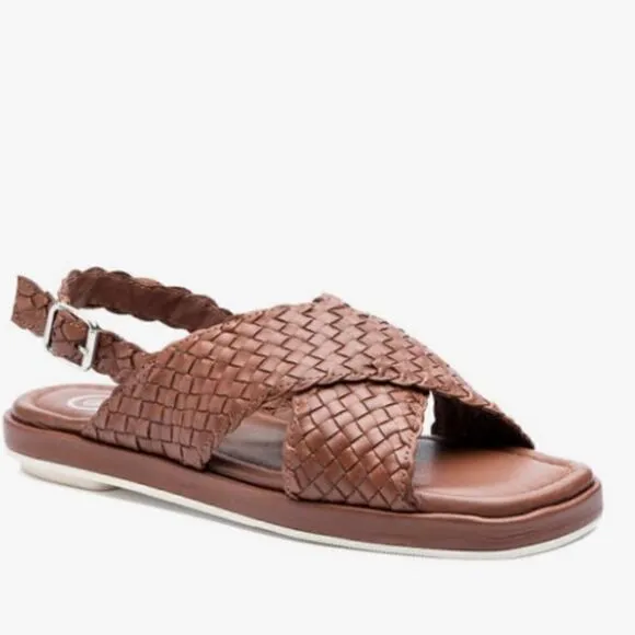 GOLO Criss Slingback Leather Sandal, Size 7.5, NWT