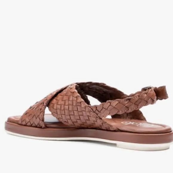 GOLO Criss Slingback Leather Sandal, Size 7.5, NWT