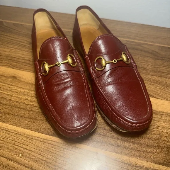 Gucci  Mens Horsebit Rosso Bright Bordeaux  Loafer Size 8,5