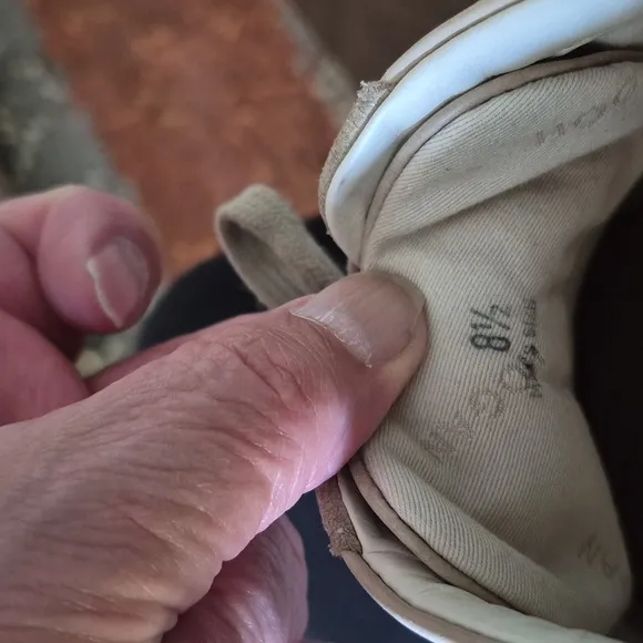 Hogan Men's Beige and Gray Casual Sneakers Size 8.5
