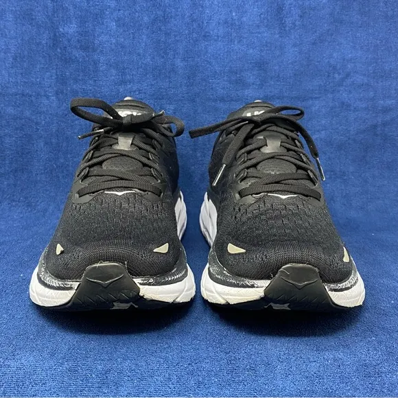 Hoka One One Clifton 8 men’s running sneakers size 8.5D pre owned