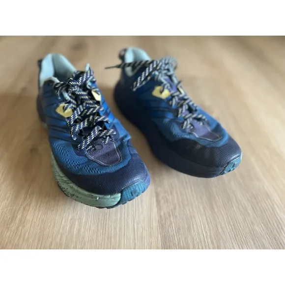 Hoka One One Speedgoat women's shoes size 10 Blue Running