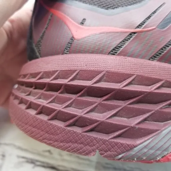 Hoka speedgoat 3 mens running shoes
