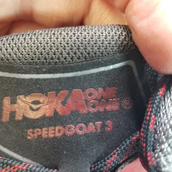 Hoka speedgoat 3 mens running shoes