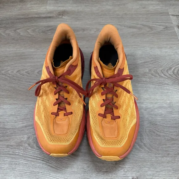 Hoka Speedgoat 5 Shoes Mens 10 Radiant Yellow Orange Trail Running Hiking Vibram