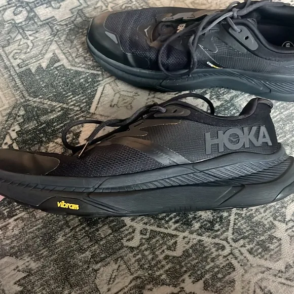 HOKA Transport GTX Men's Black Running Shoes size 10D