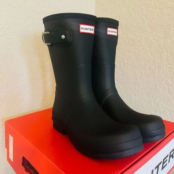 HUNTER Men's Original Short Waterproof Rain Boot, Rubber Black, Size 12, NWT