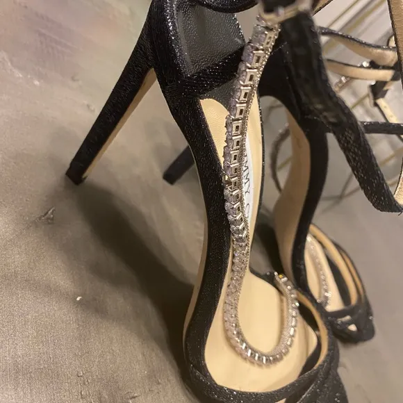 Jimmy Choo beautiful shoes. 38.5