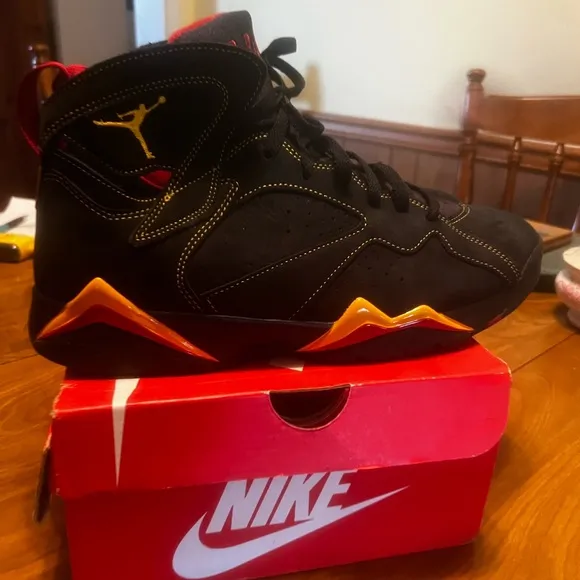 Jordan 7 Retro CITRUS Black and Orange Men's Shoes