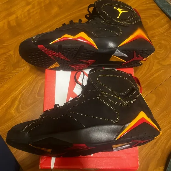 Jordan 7 Retro CITRUS Black and Orange Men's Shoes