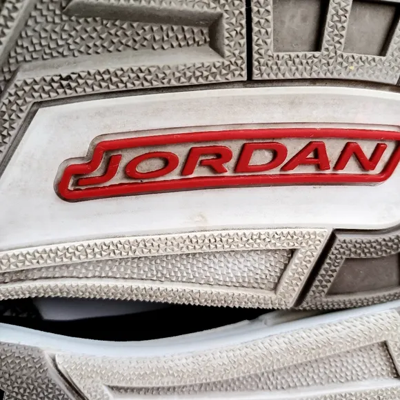 JORDAN  Spizike Lee Brooklyn White Cement  Nice ! 5.5 Youth